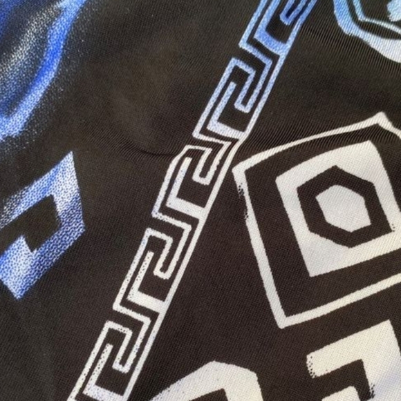 INCONNUE Open Back Abstract Print Sleeveless Blouse Size Small - Picture 6 of 7